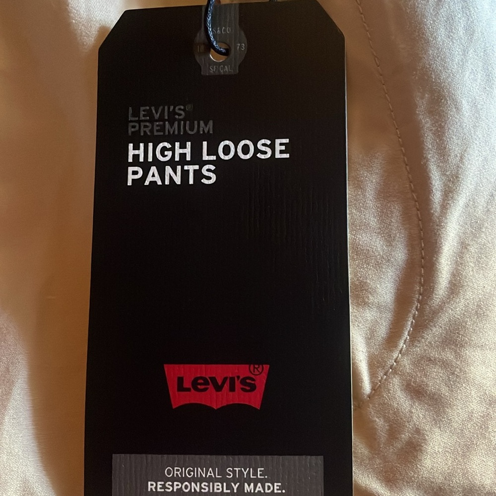 Women's Levi's High Loose Khaki Pants - Picture 2 of 4